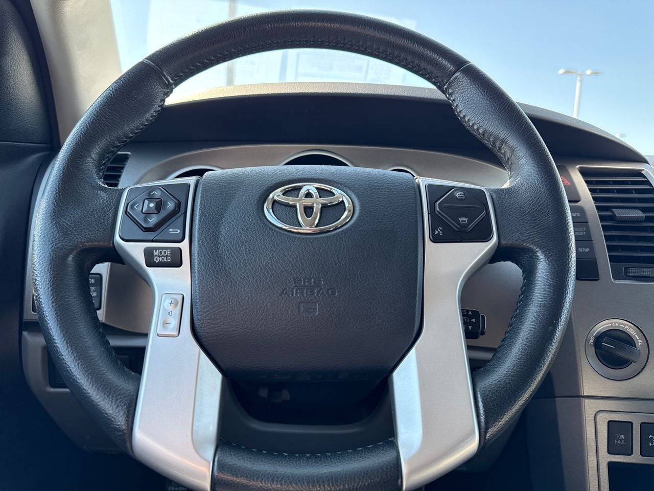 2015 Toyota Sequoia SR5 5.7L