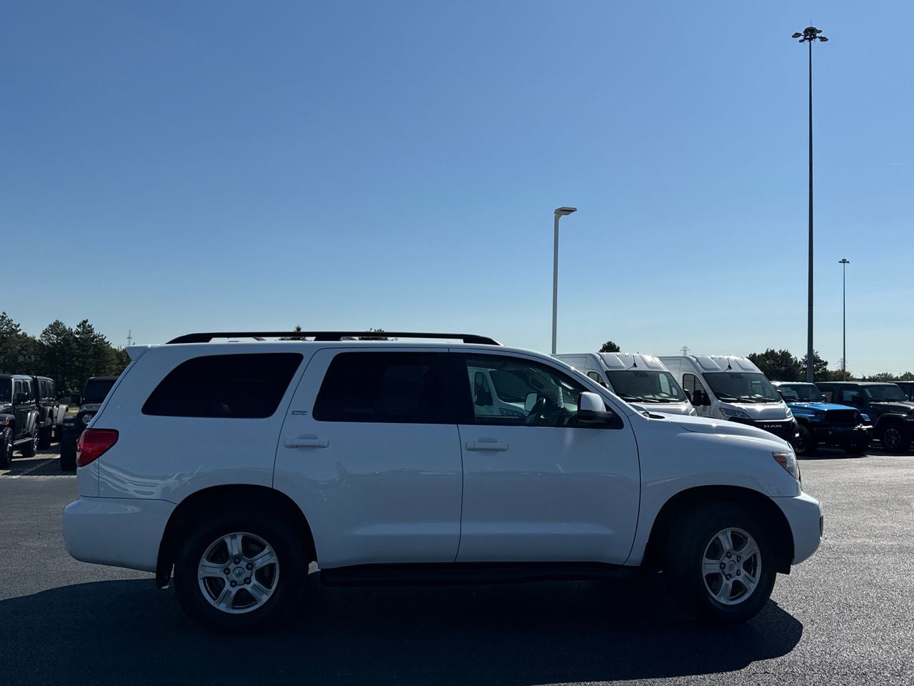2015 Toyota Sequoia SR5 5.7L