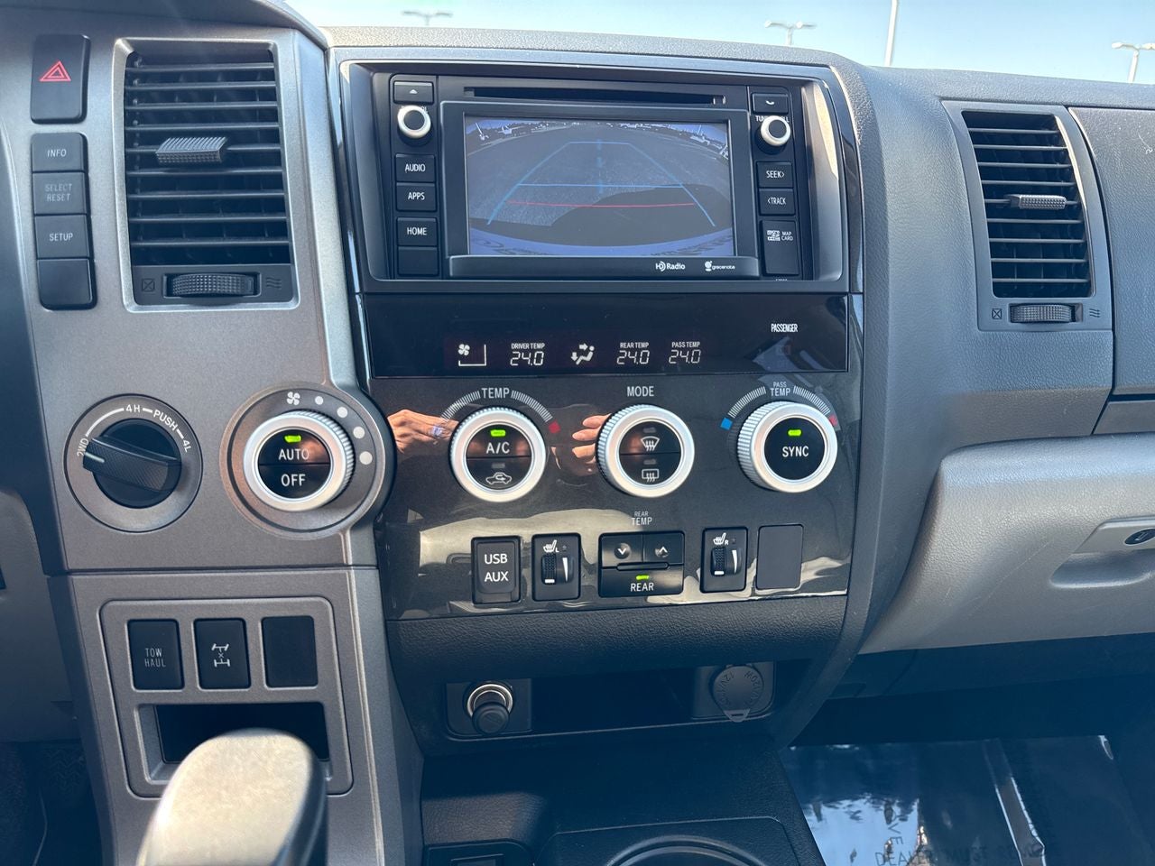 2015 Toyota Sequoia SR5 5.7L