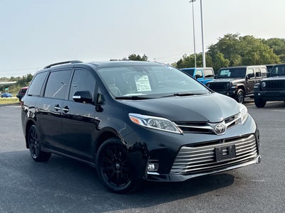 2018 Toyota Sienna Limited 7 Passenger