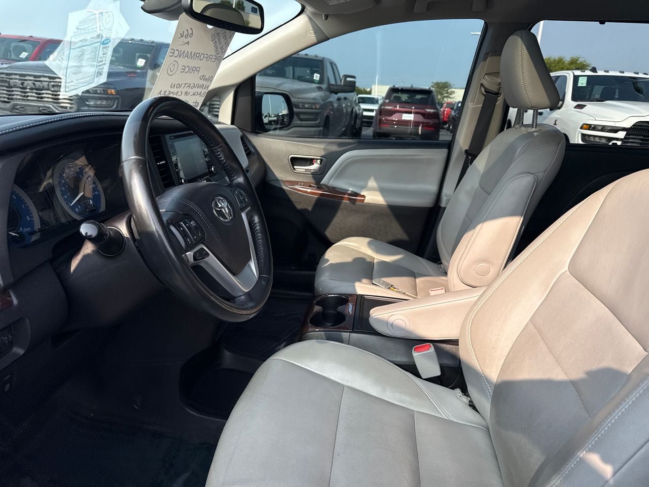 2018 Toyota Sienna Limited 7 Passenger