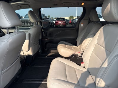 2018 Toyota Sienna Limited 7 Passenger