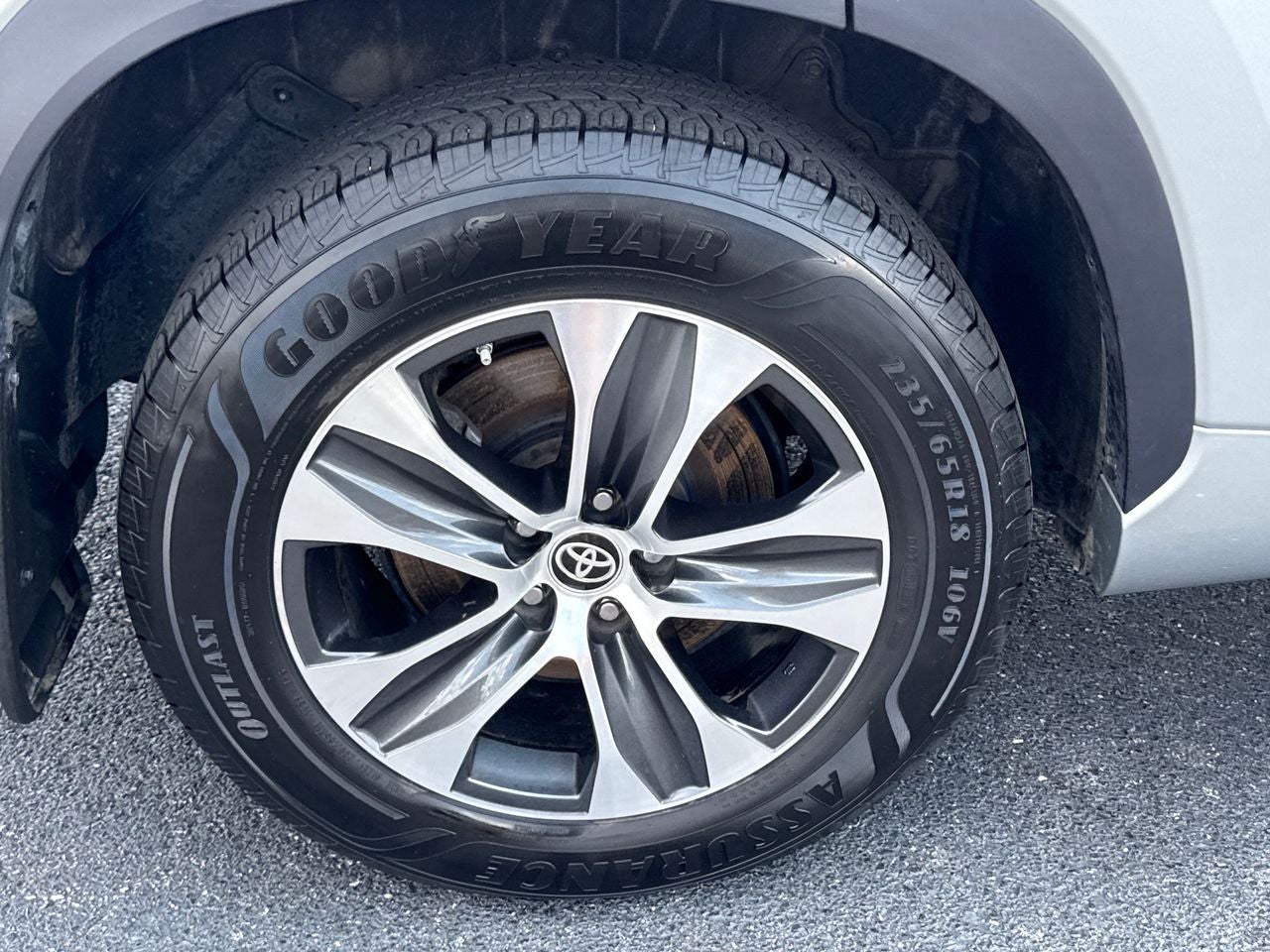 2020 Toyota Highlander Hybrid XLE