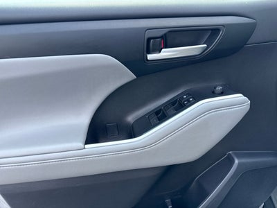 2020 Toyota Highlander Hybrid XLE