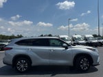 2020 Toyota Highlander Hybrid XLE