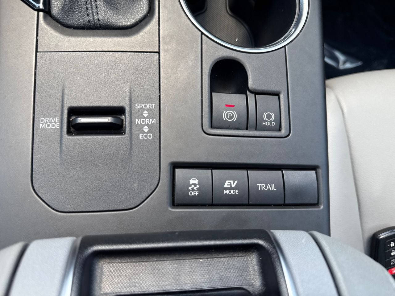 2020 Toyota Highlander Hybrid XLE