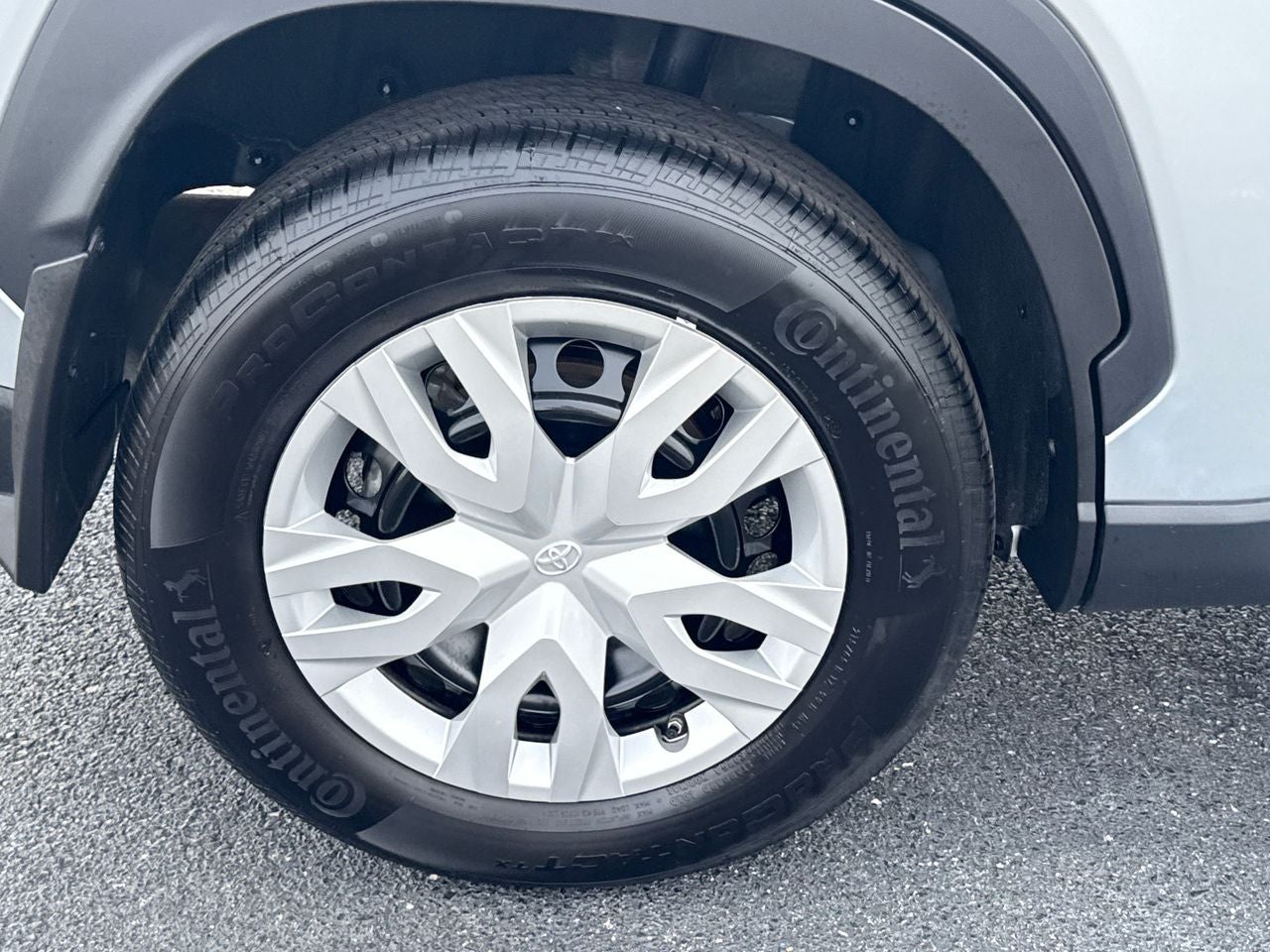 2024 Toyota Corolla Cross L