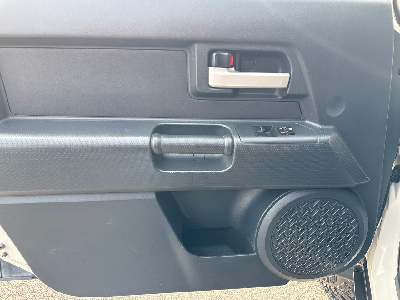 2014 Toyota FJ Cruiser Base