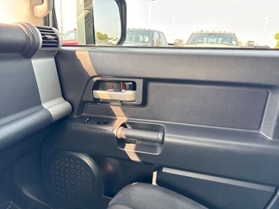 2014 Toyota FJ Cruiser Base