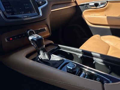 2019 Volvo XC90 T6 Inscription