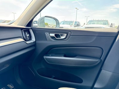 2023 Volvo XC60 B5 Core