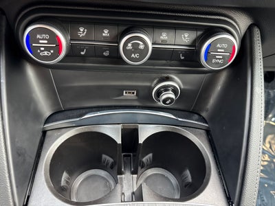 2024 Alfa Romeo Stelvio Sprint AWD