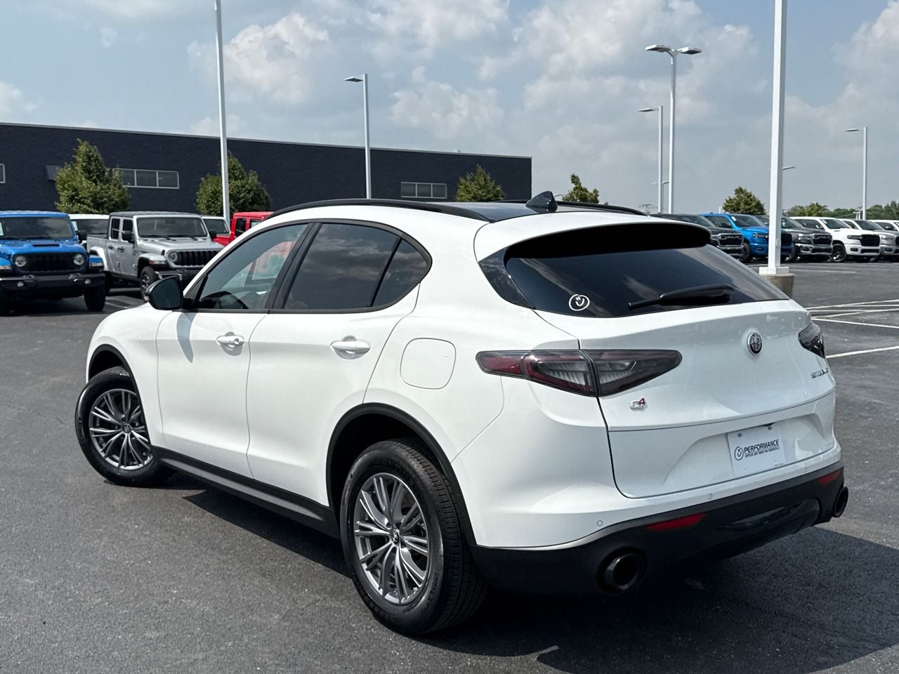 2024 Alfa Romeo Stelvio Sprint AWD