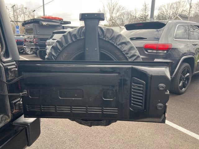 2017 Jeep Wrangler Willys Wheeler