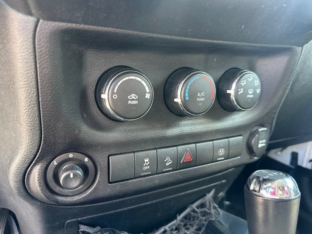 2017 Jeep Wrangler Sahara