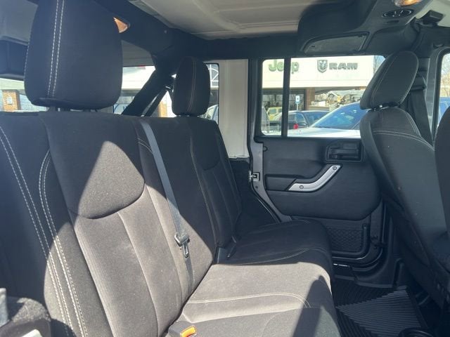 2016 Jeep Wrangler Unlimited Sahara