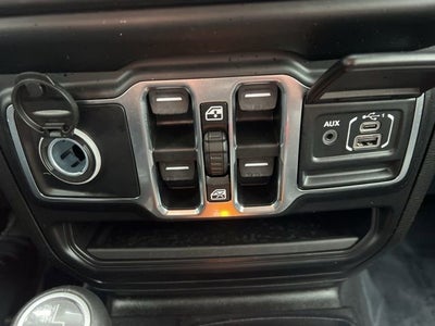 2021 Jeep Wrangler Unlimited Sahara Altitude