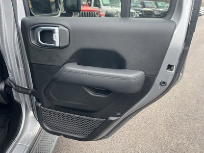 2021 Jeep Wrangler Unlimited Sahara Altitude