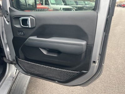 2021 Jeep Wrangler Unlimited Sahara Altitude