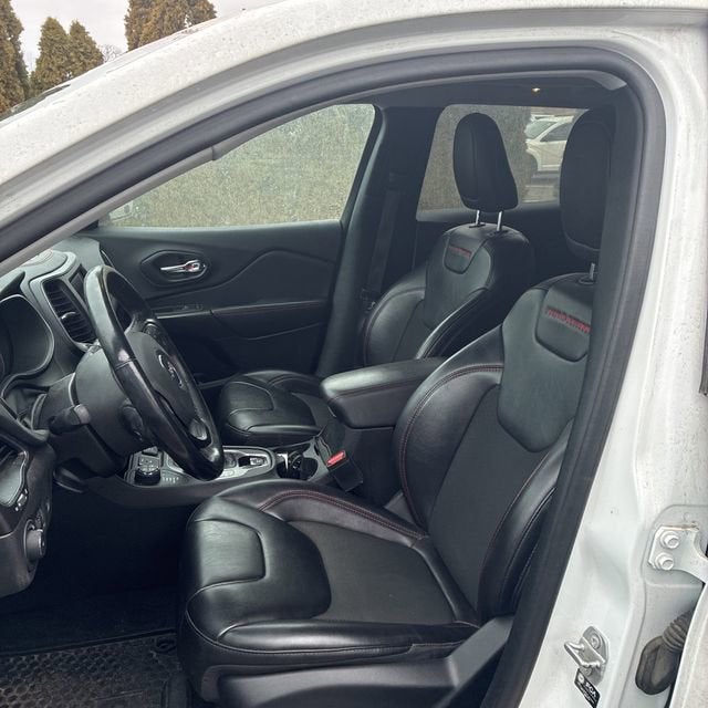 2021 Jeep Cherokee Trailhawk