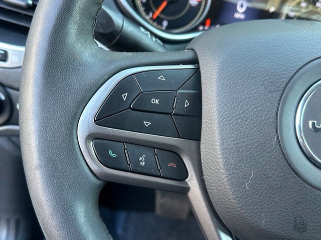 2022 Jeep Cherokee Latitude Lux