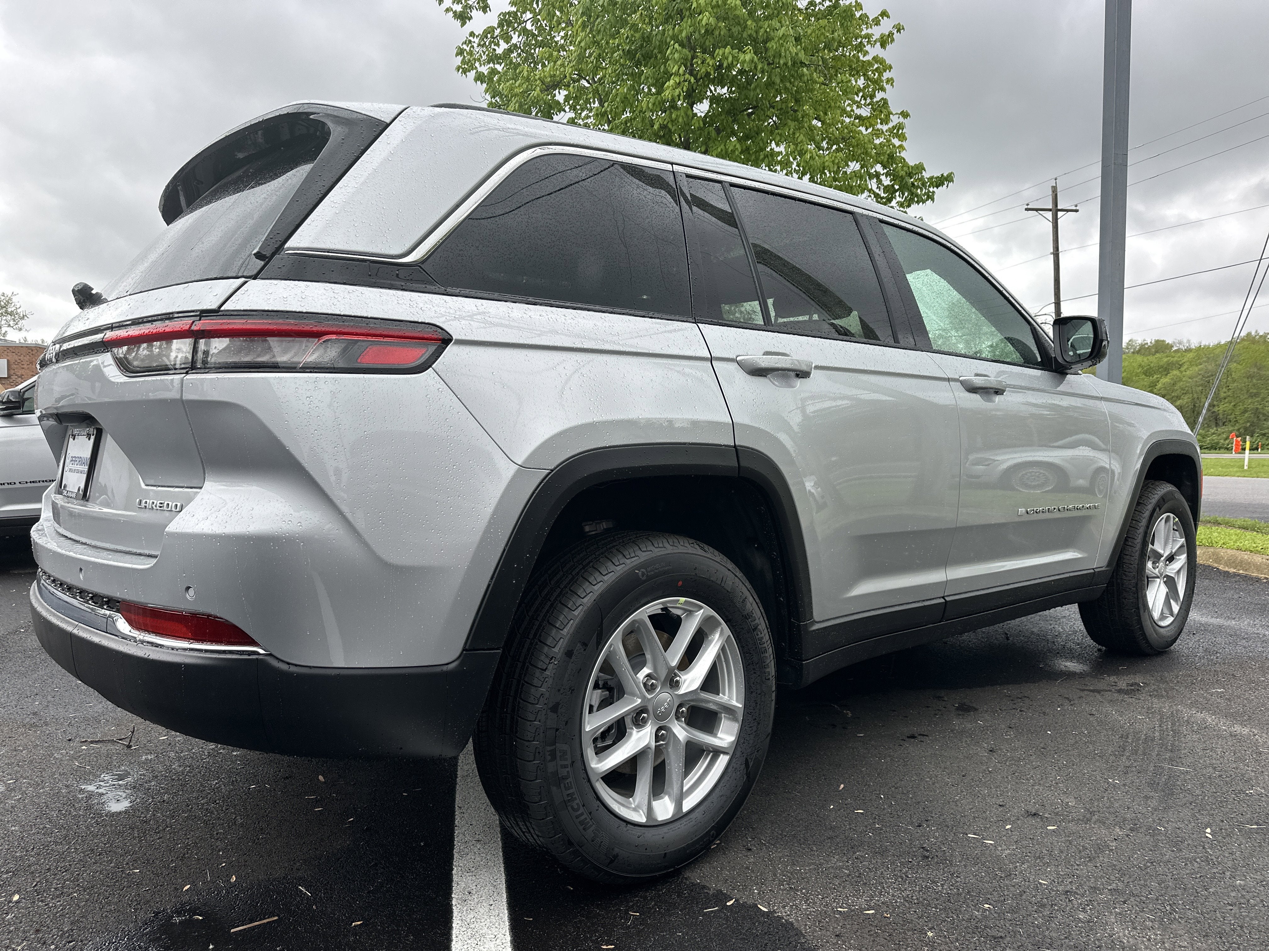 2026 Jeep Grand Cherokee Laredo