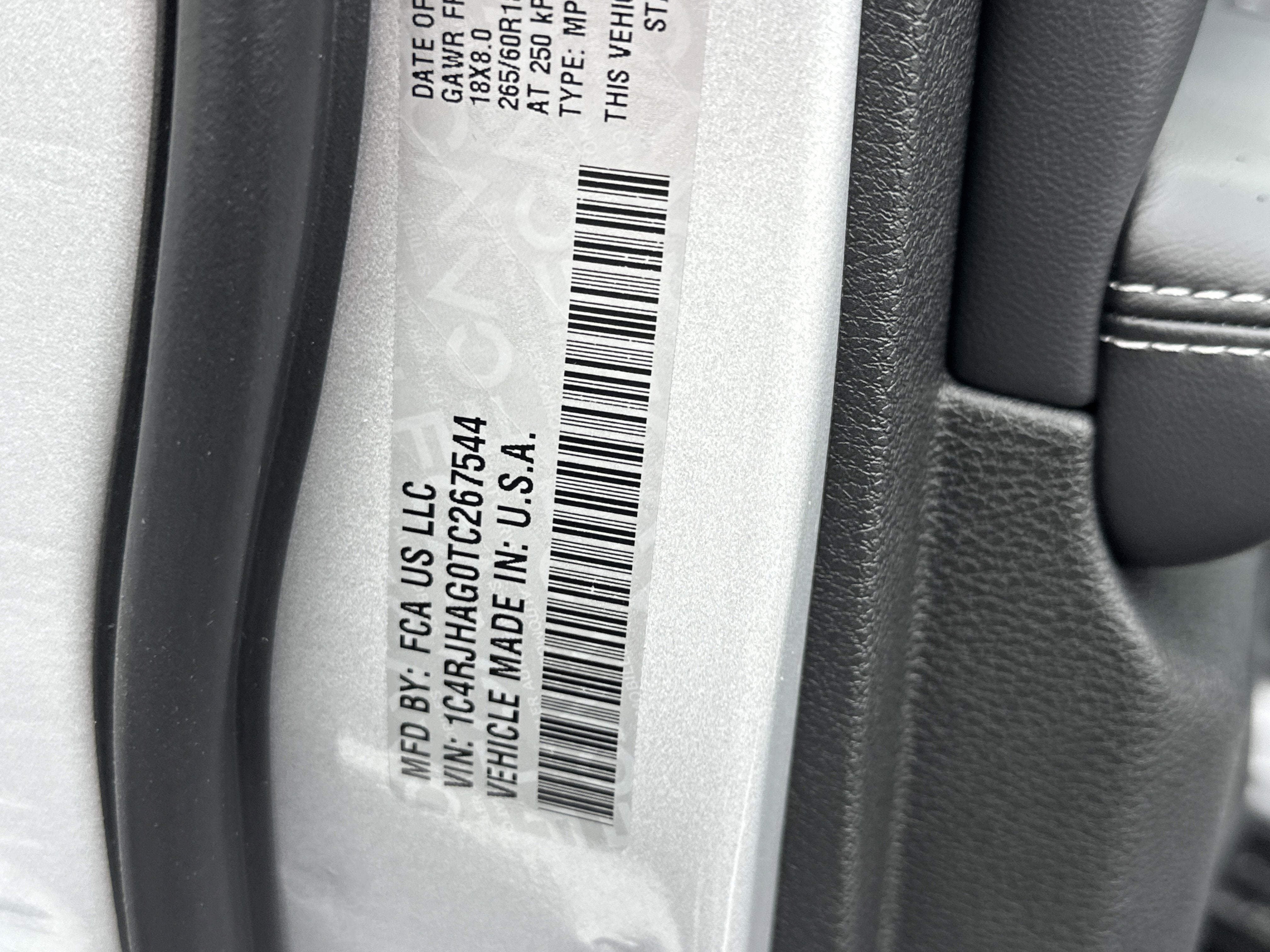 2026 Jeep Grand Cherokee Laredo