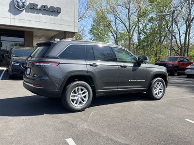 2026 Jeep Grand Cherokee Laredo