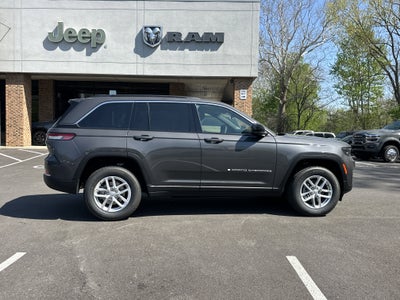 2026 Jeep Grand Cherokee Laredo