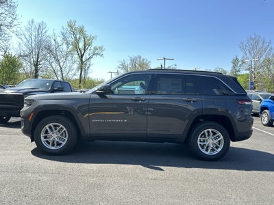2026 Jeep Grand Cherokee Laredo