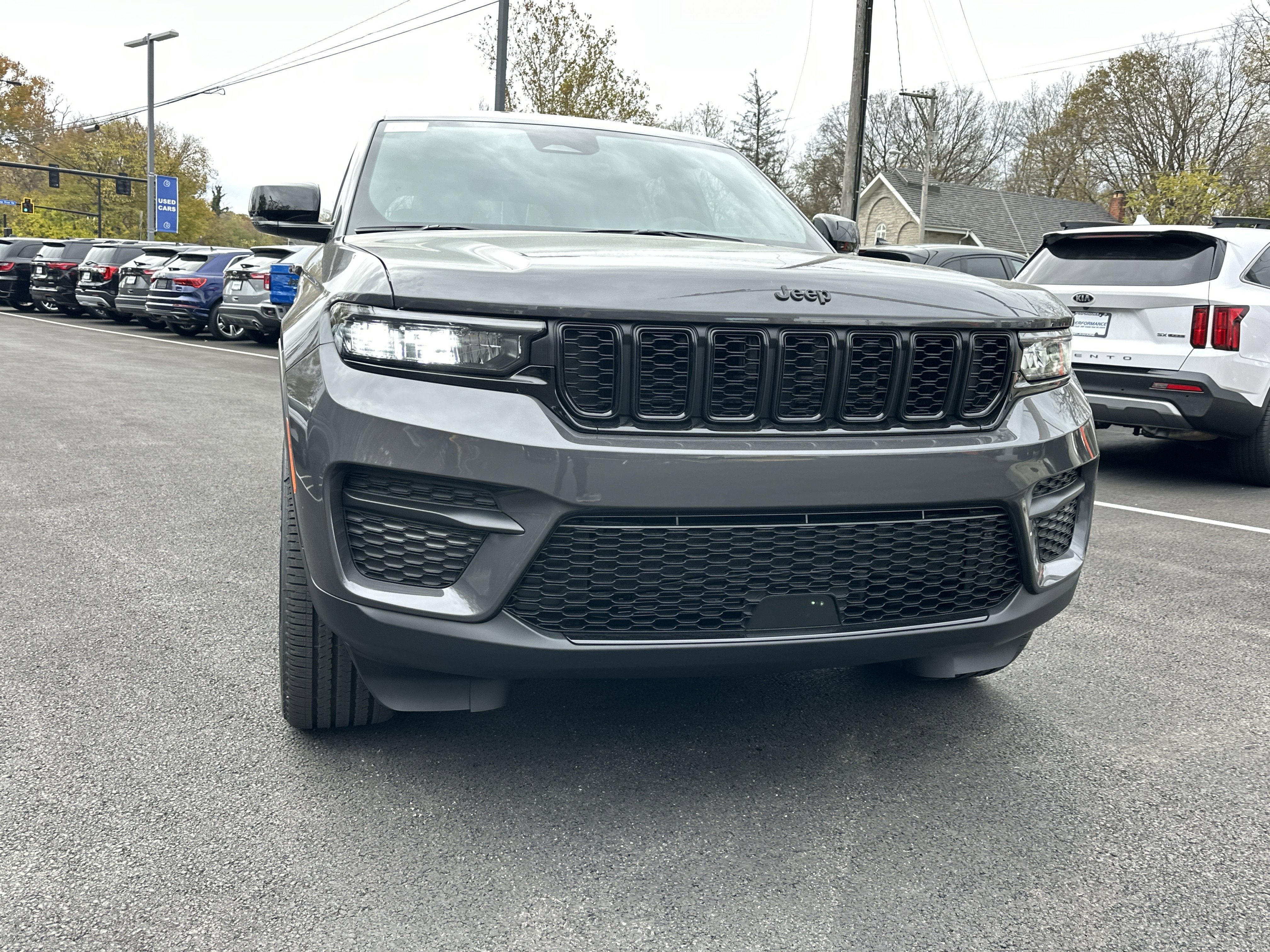 2025 Jeep Grand Cherokee Altitude