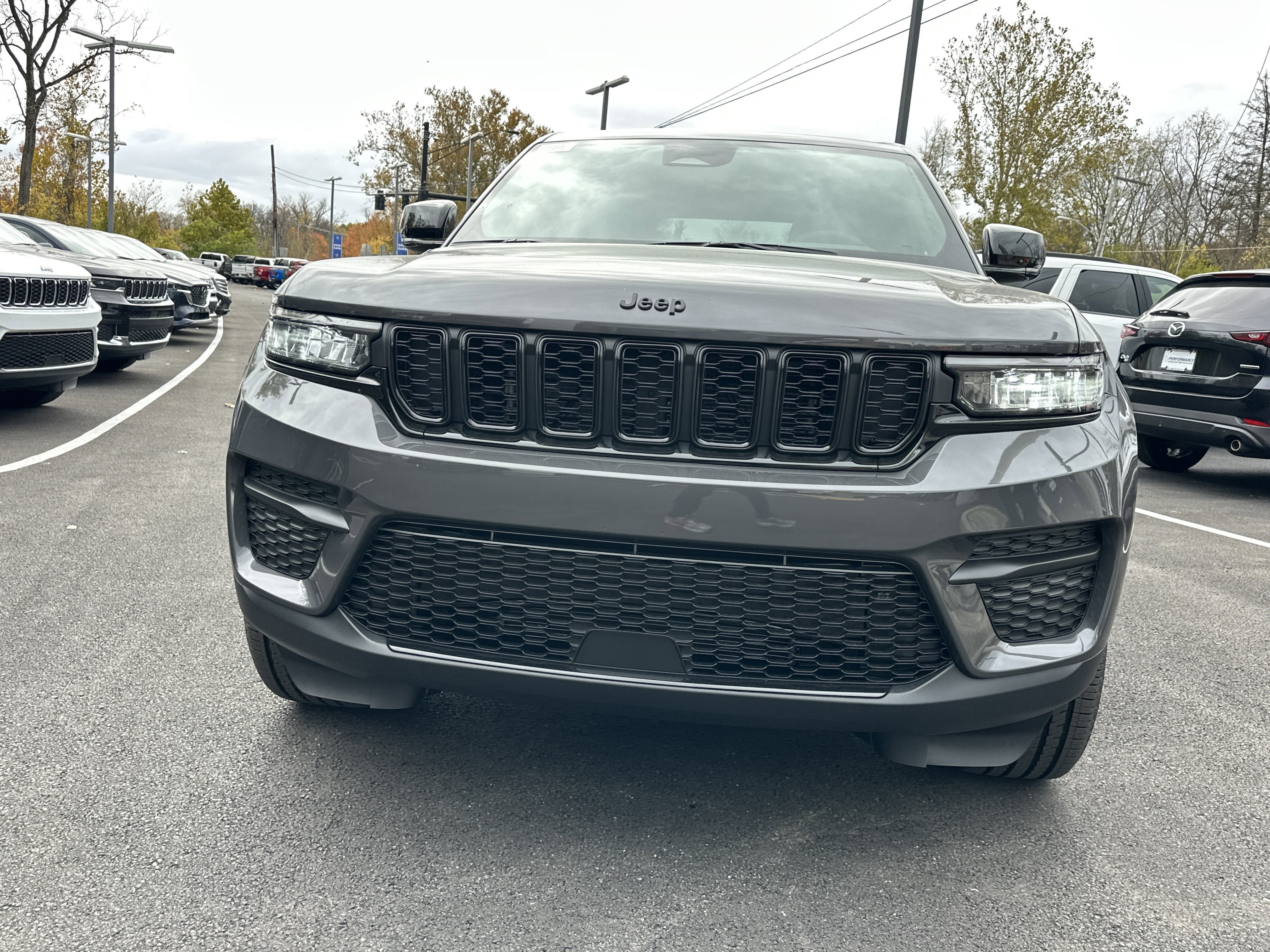 2025 Jeep Grand Cherokee Altitude