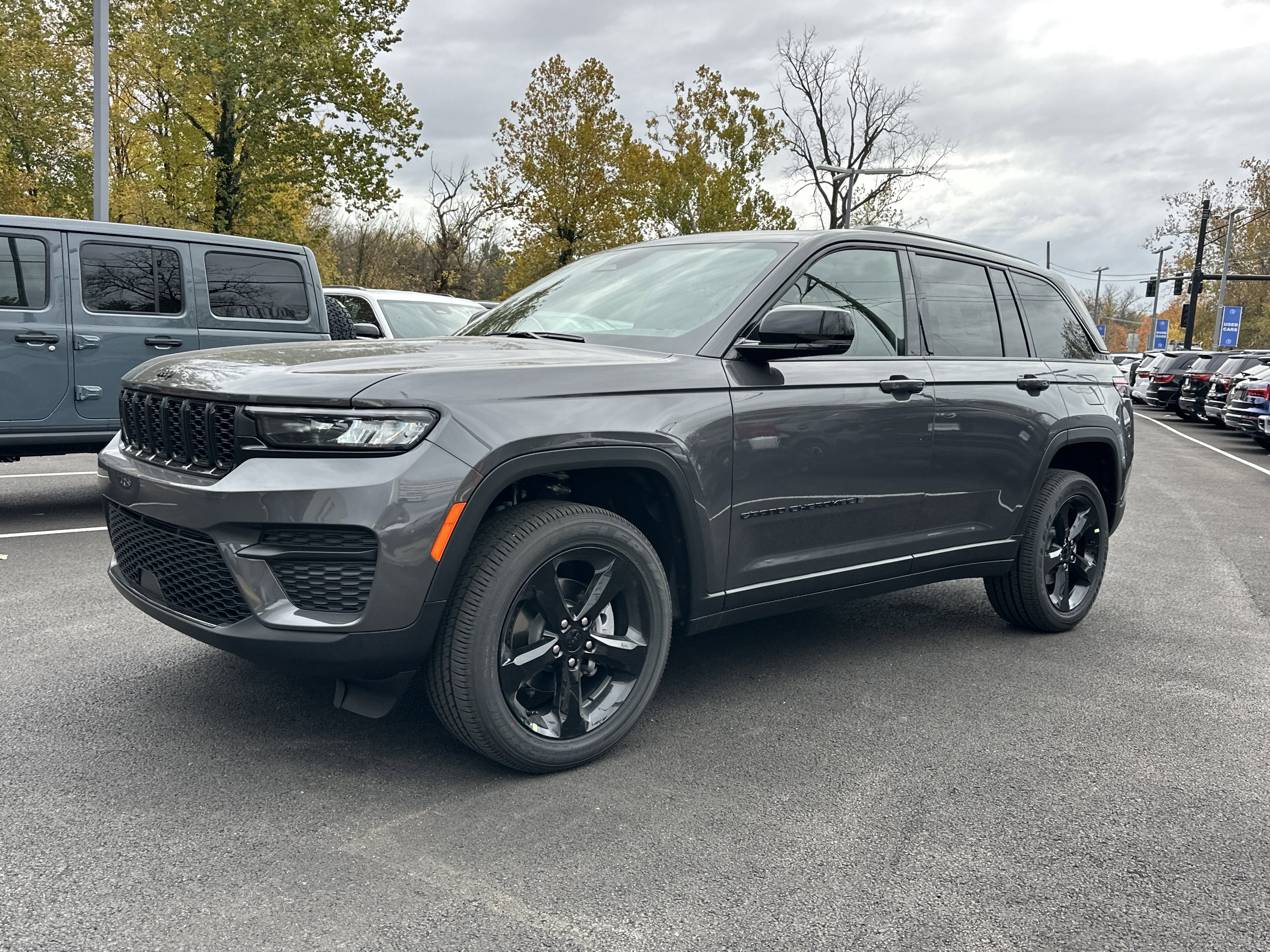 2025 Jeep Grand Cherokee Altitude