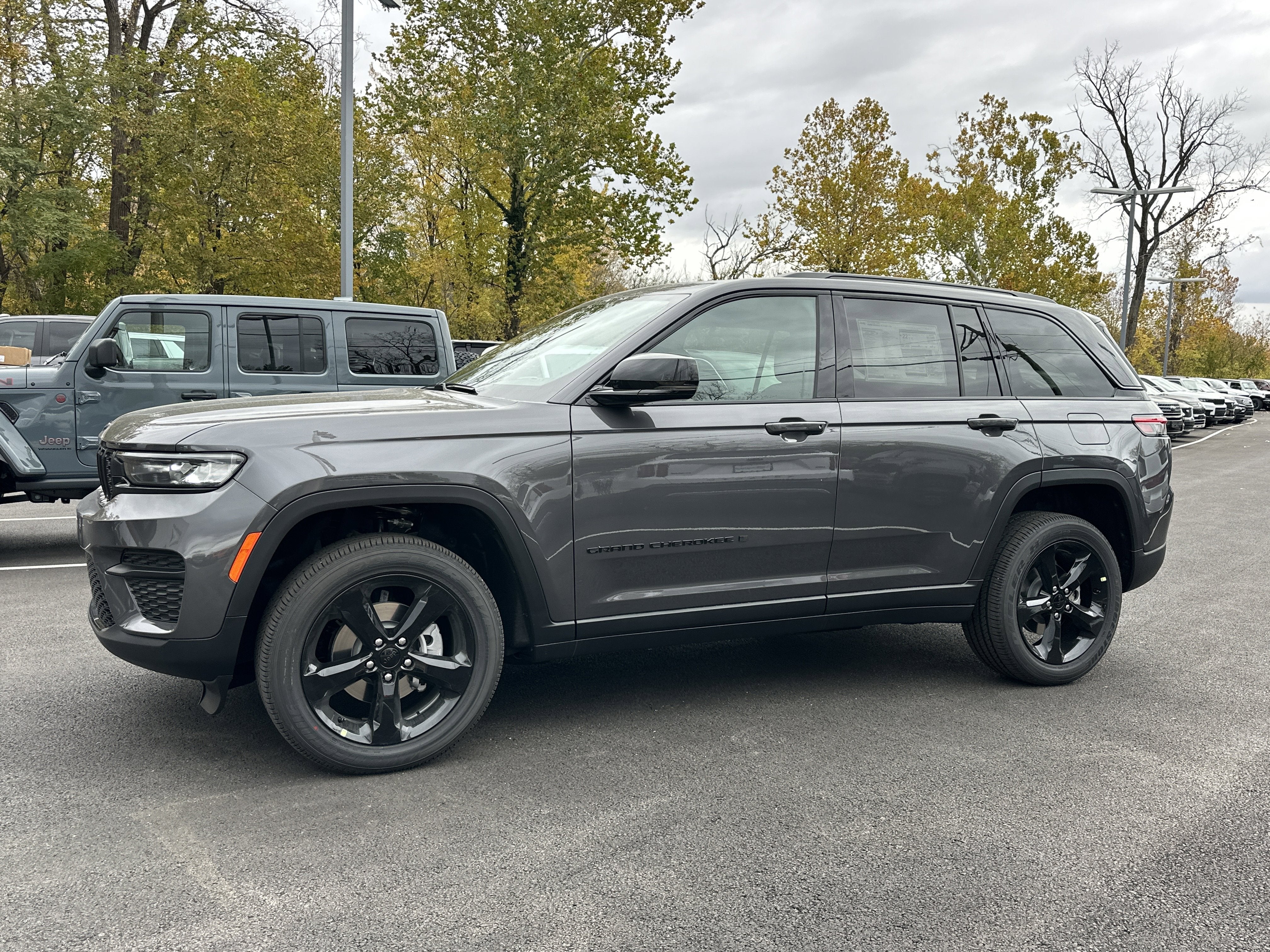 2025 Jeep Grand Cherokee Altitude