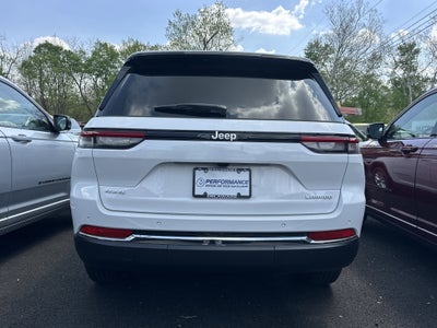 2026 Jeep Grand Cherokee Laredo