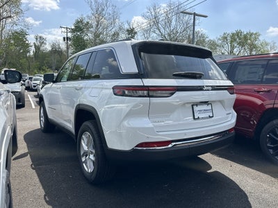 2026 Jeep Grand Cherokee Laredo