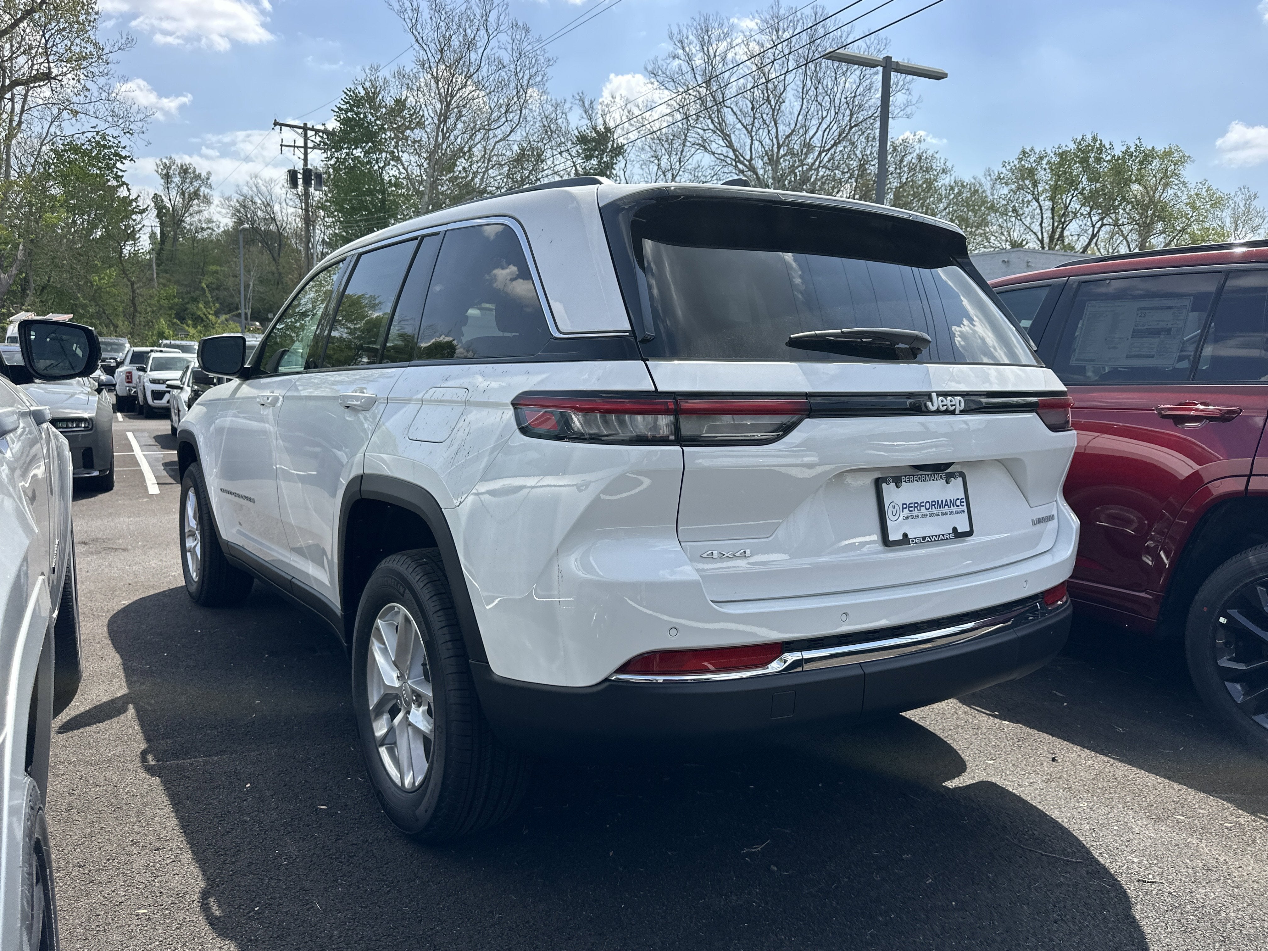 2026 Jeep Grand Cherokee Laredo