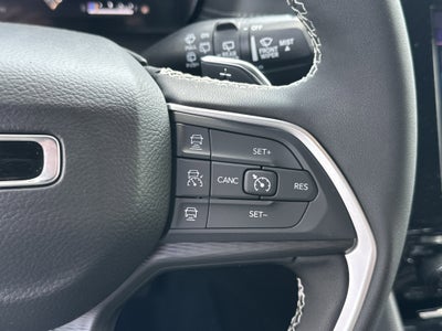 2026 Jeep Grand Cherokee Laredo