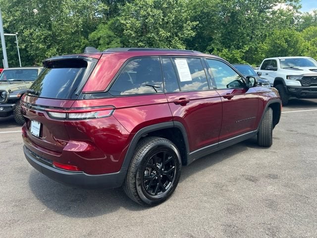 2025 Jeep Grand Cherokee Altitude