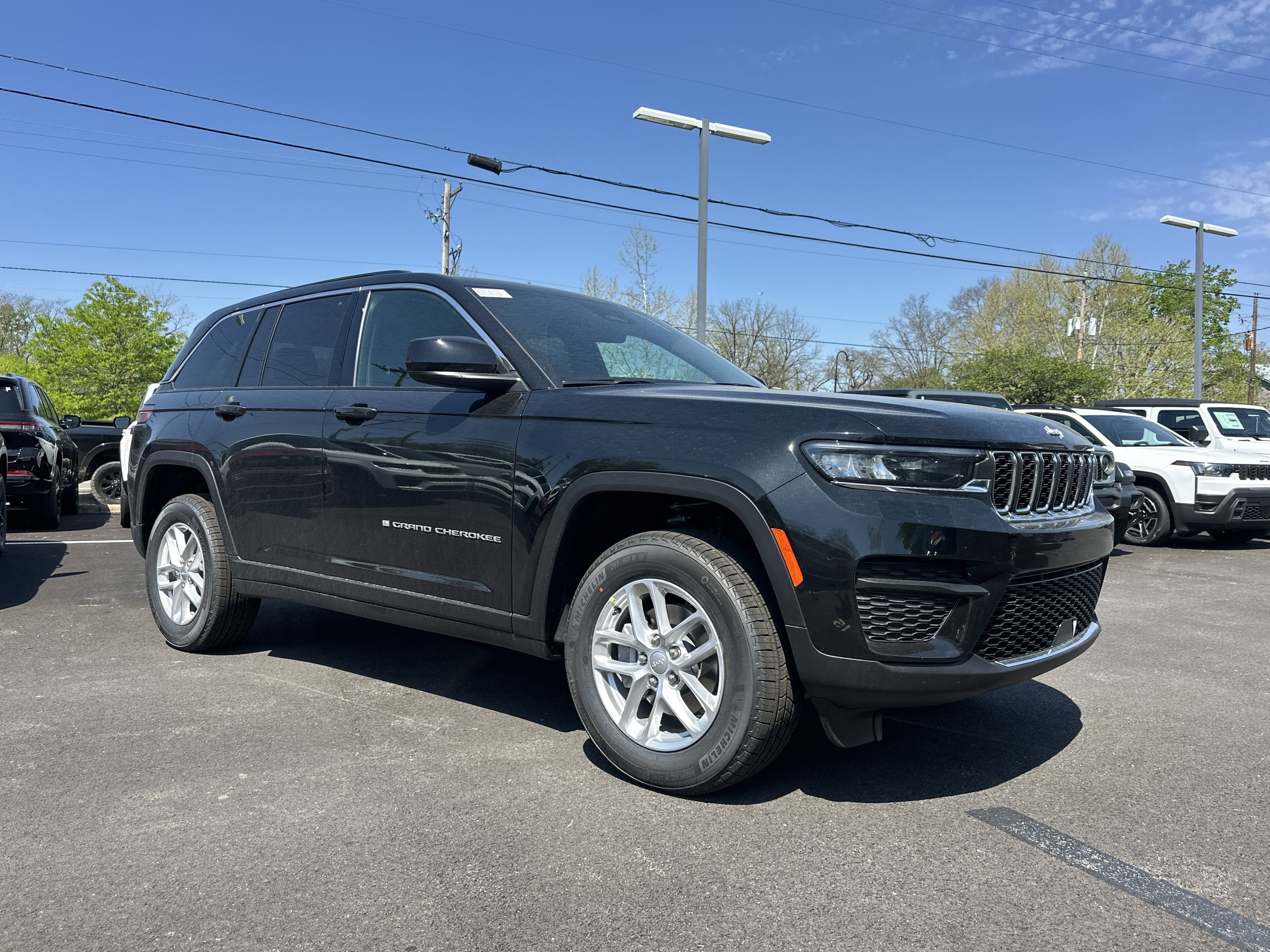 2026 Jeep Grand Cherokee Laredo