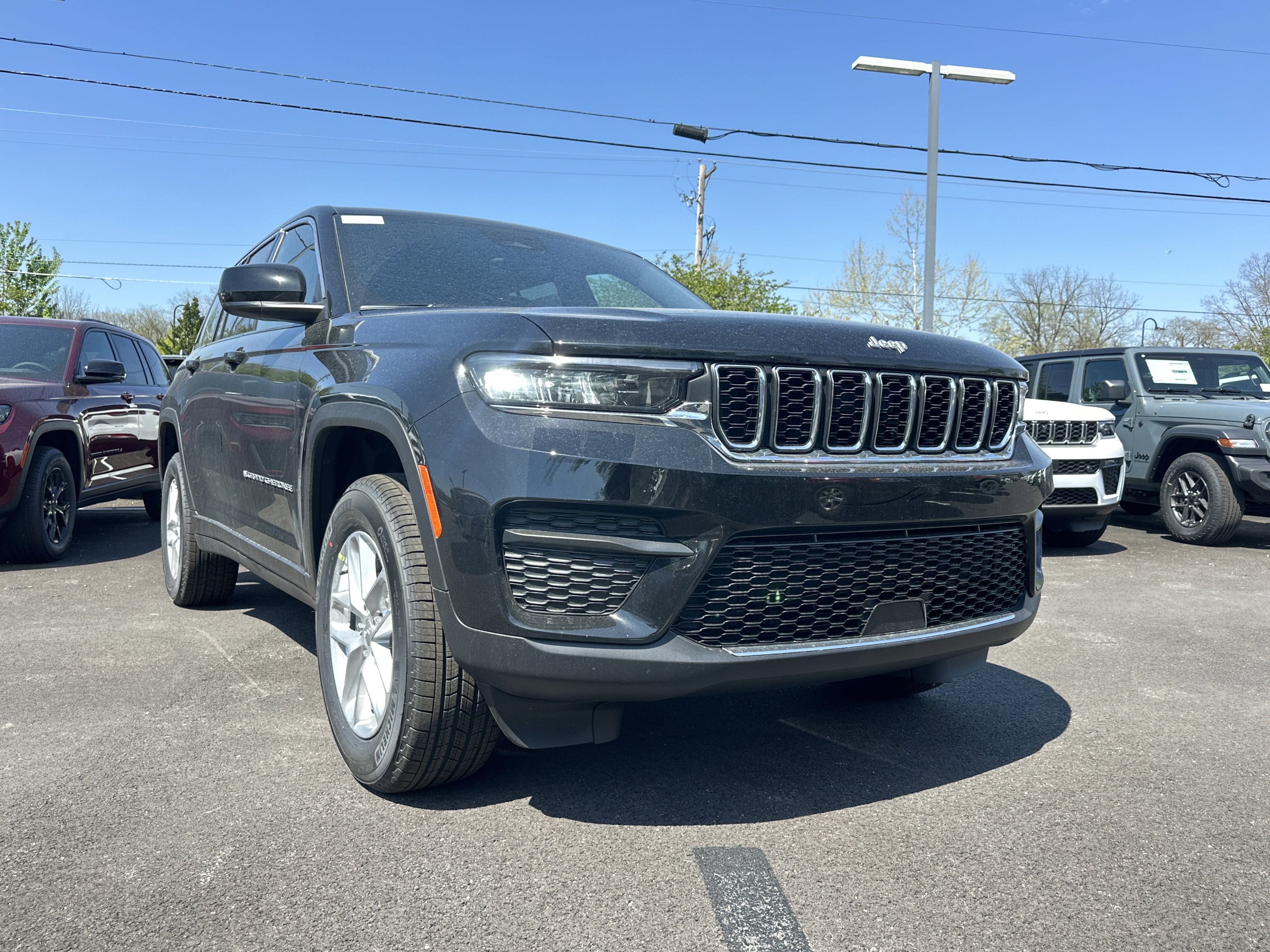 2026 Jeep Grand Cherokee Laredo