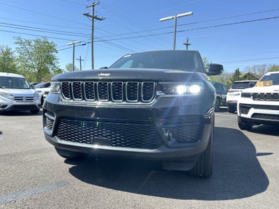 2026 Jeep Grand Cherokee Laredo