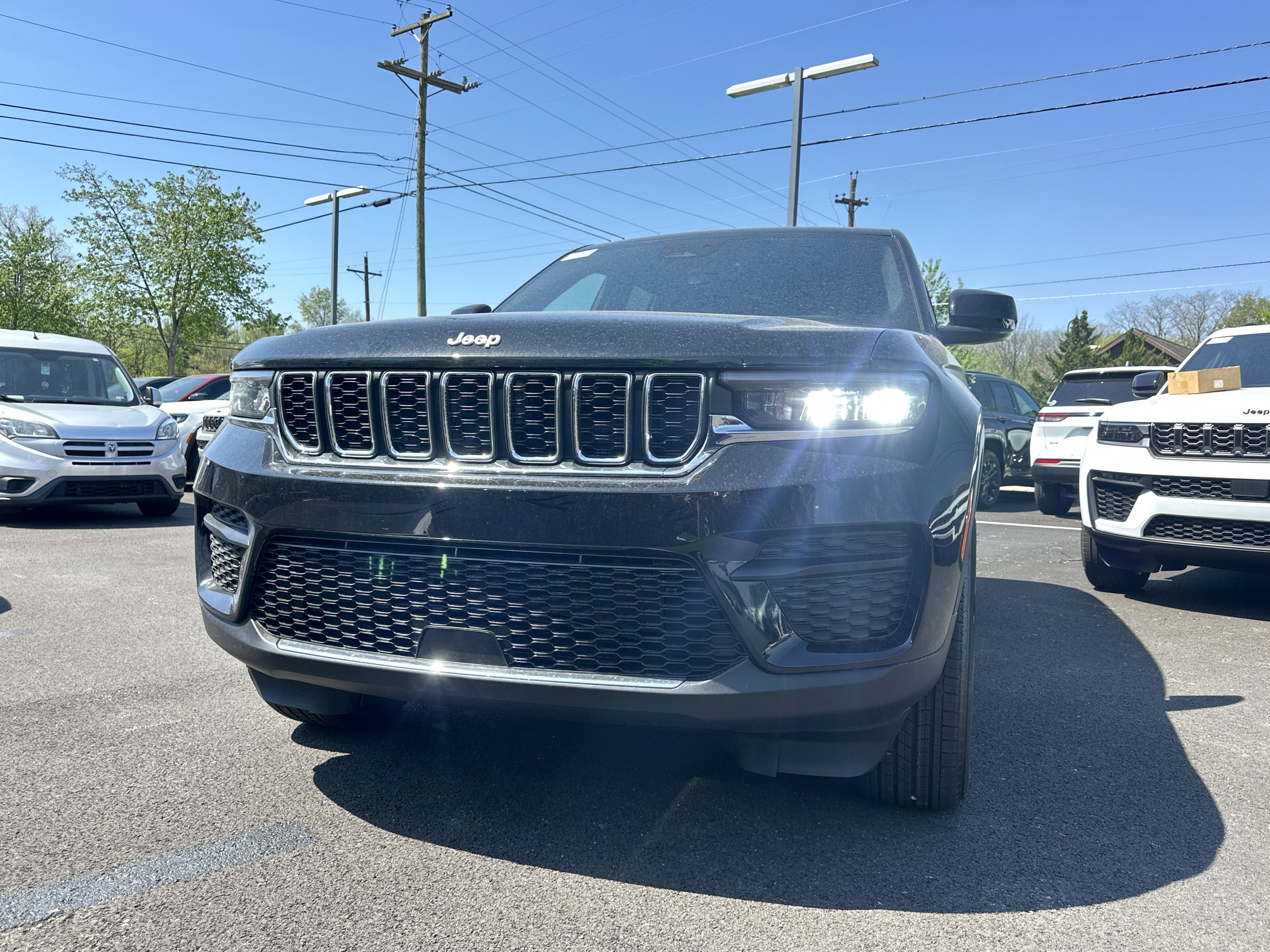 2026 Jeep Grand Cherokee Laredo