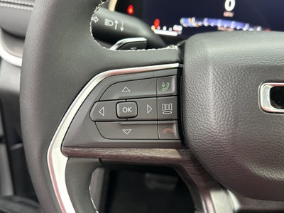 2026 Jeep Grand Cherokee Altitude