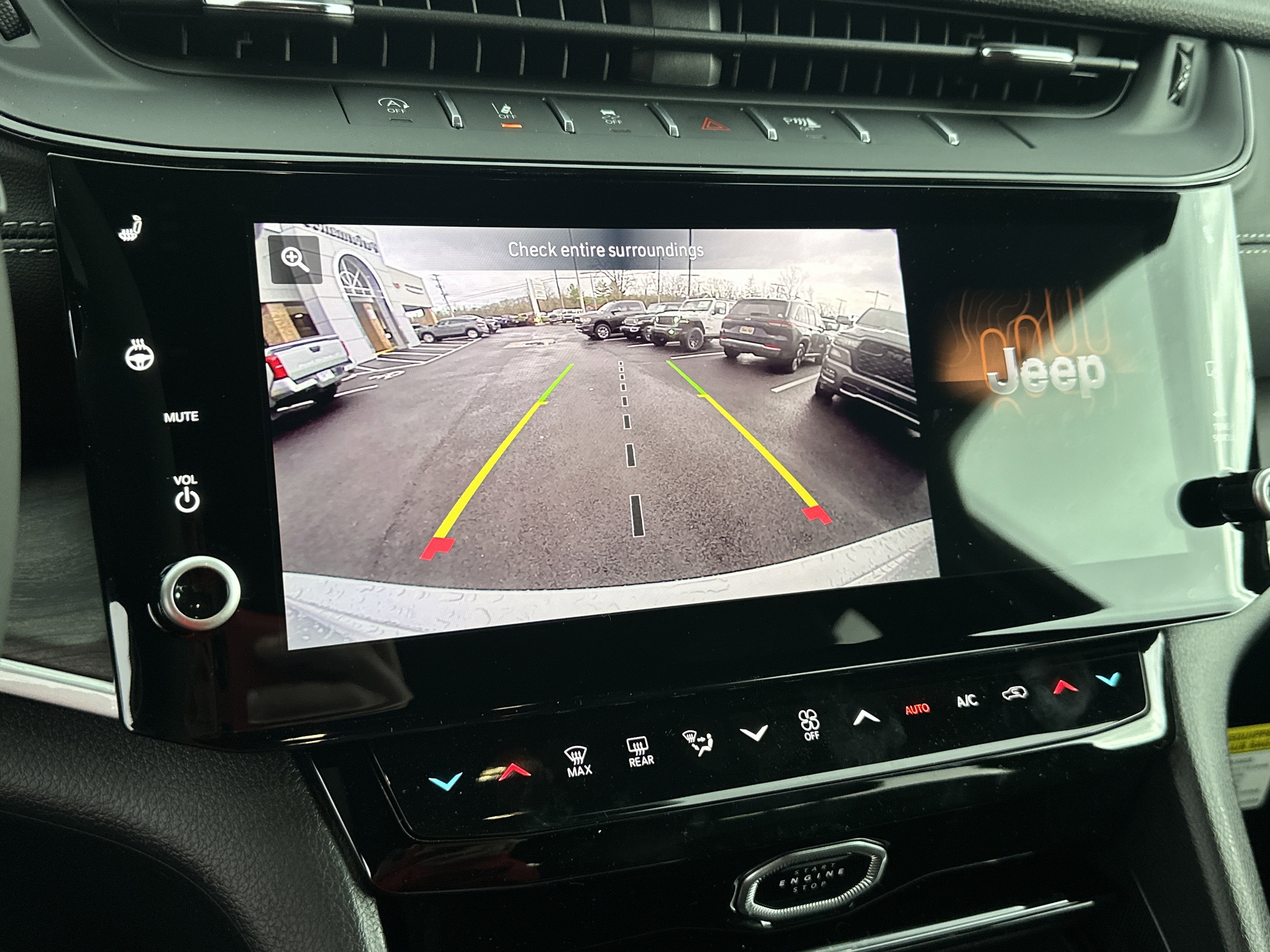 2026 Jeep Grand Cherokee Altitude