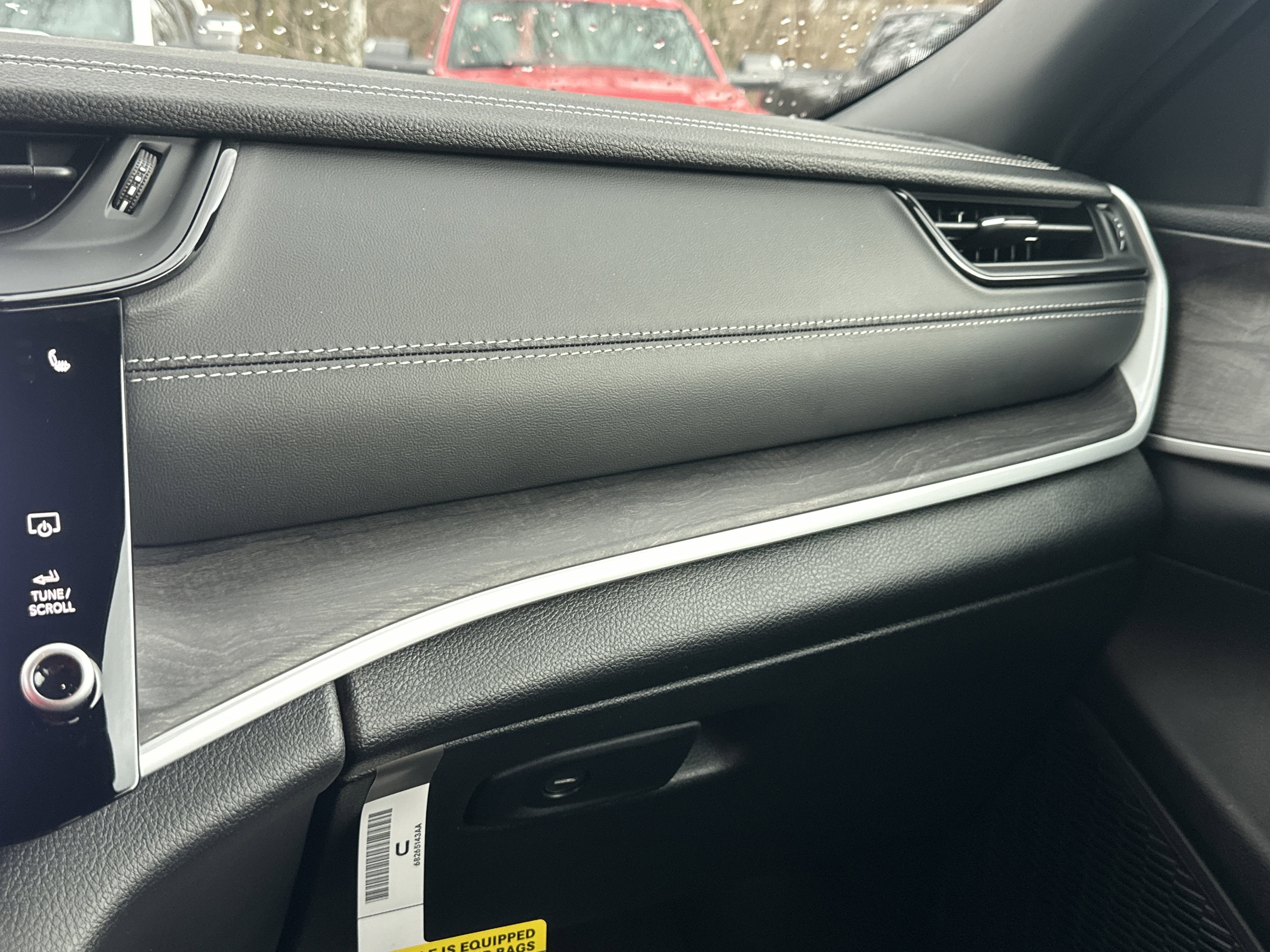 2026 Jeep Grand Cherokee Altitude