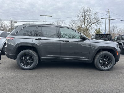 2026 Jeep Grand Cherokee Laredo