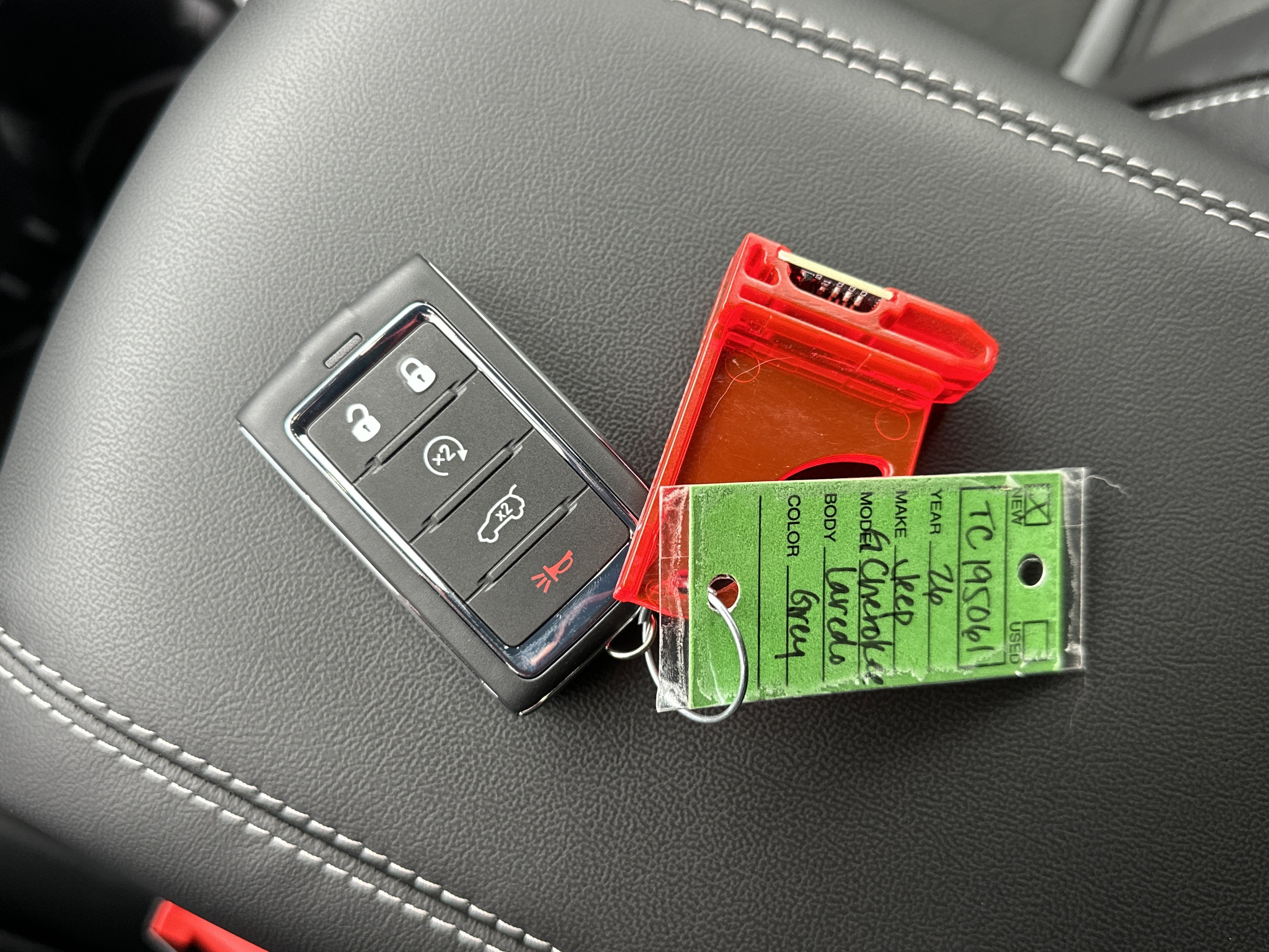 2026 Jeep Grand Cherokee Laredo