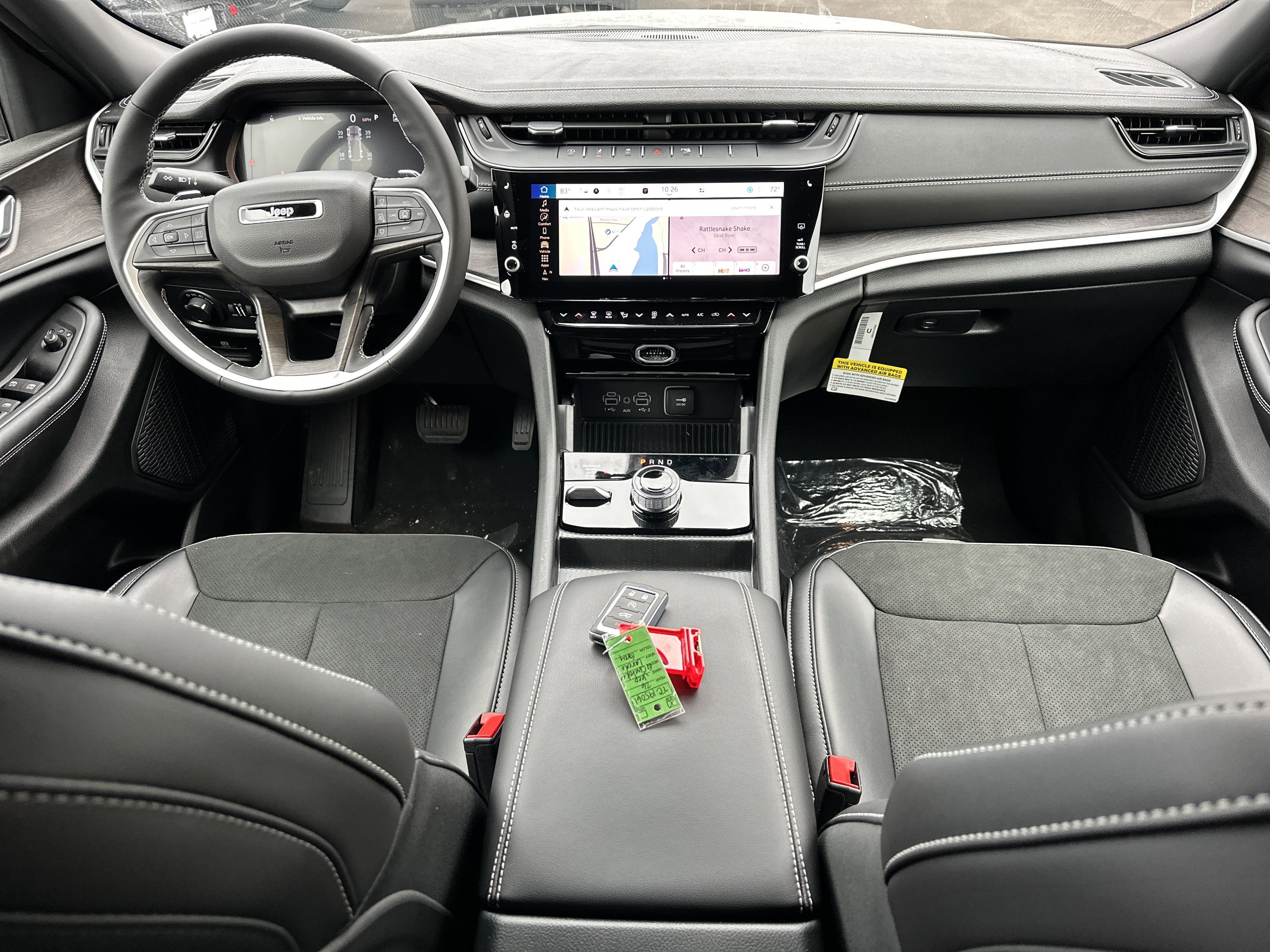 2026 Jeep Grand Cherokee Laredo