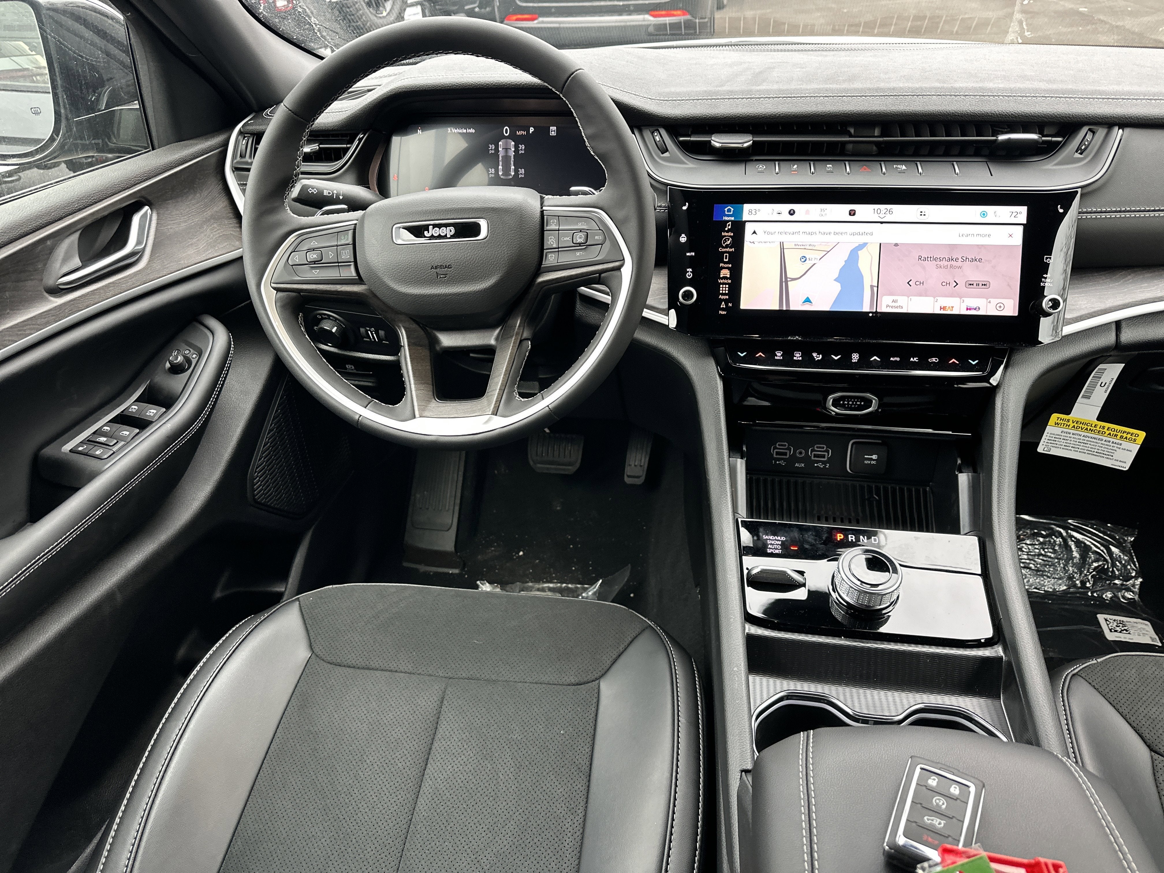 2026 Jeep Grand Cherokee Laredo